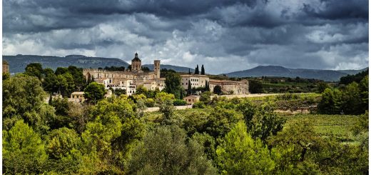 монастырь Сантес Креус